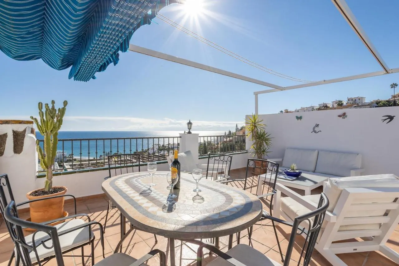 Villa Plaza Cadiz 4 Overlooking Playazo Nerja